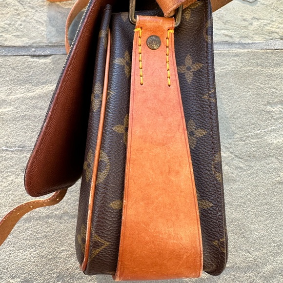 Louis Vuitton Cartouchiere MM - Picture 2 of 8